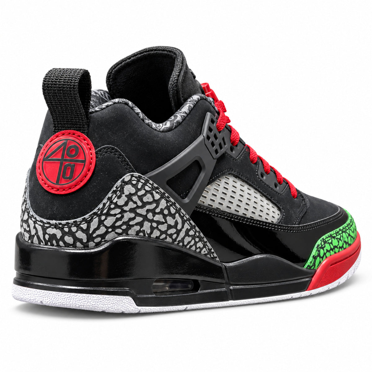 Detalle posterior Jordan Spizike Low 40 Acres