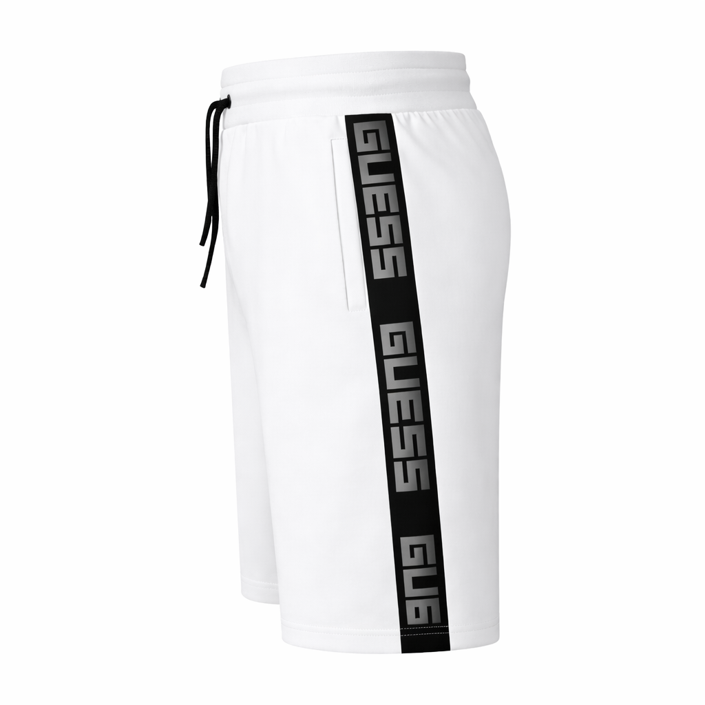 Short Guess con letras negras