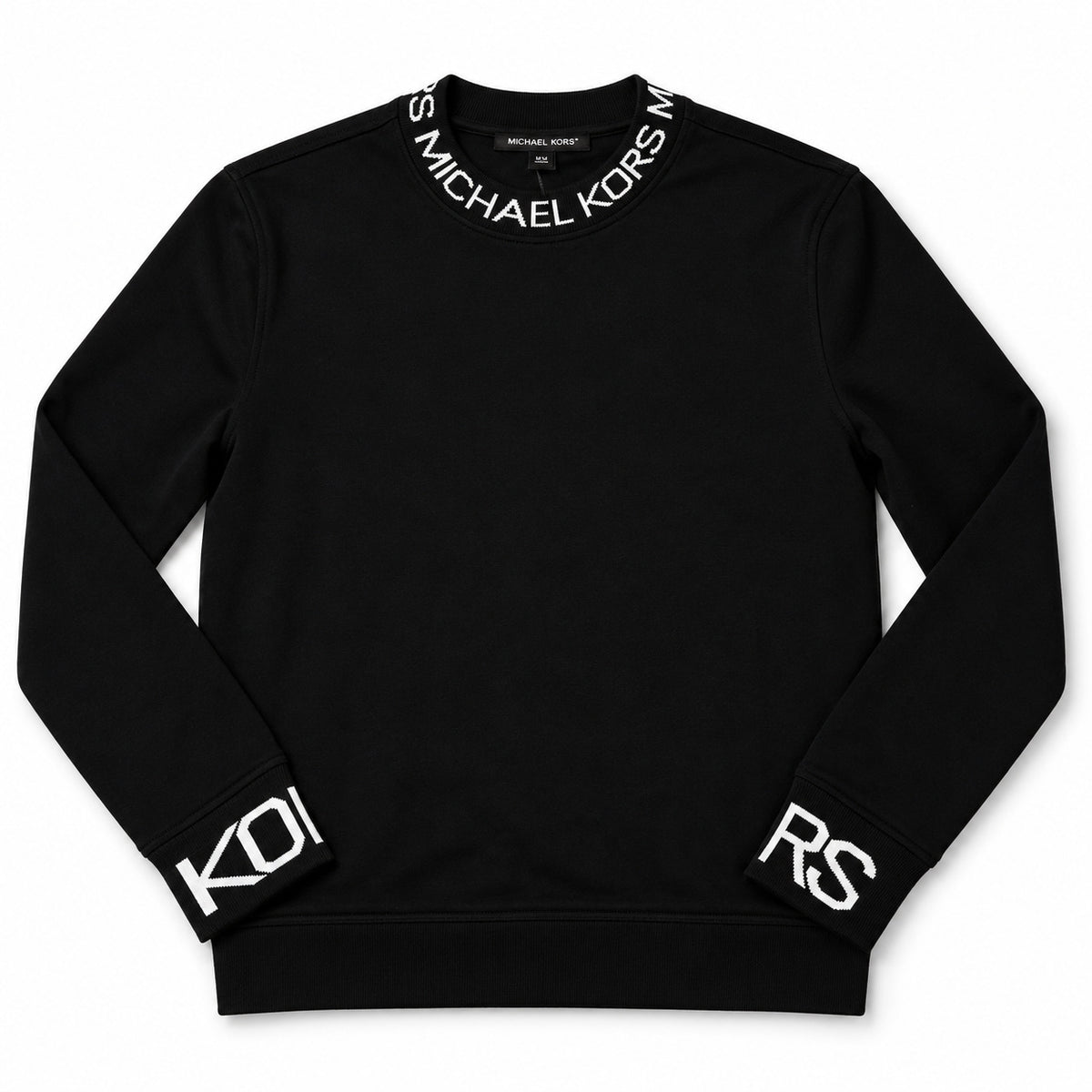 Detalle del cuello y puños del polerón Michael Kors negro