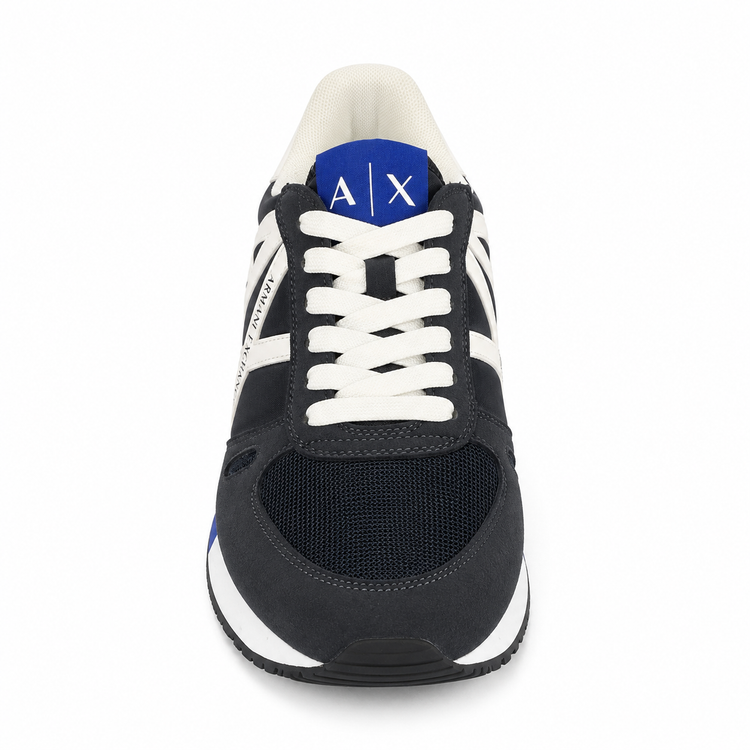 Zapatilla Armani Exchange A|X negra con cordones blancos vista frontal